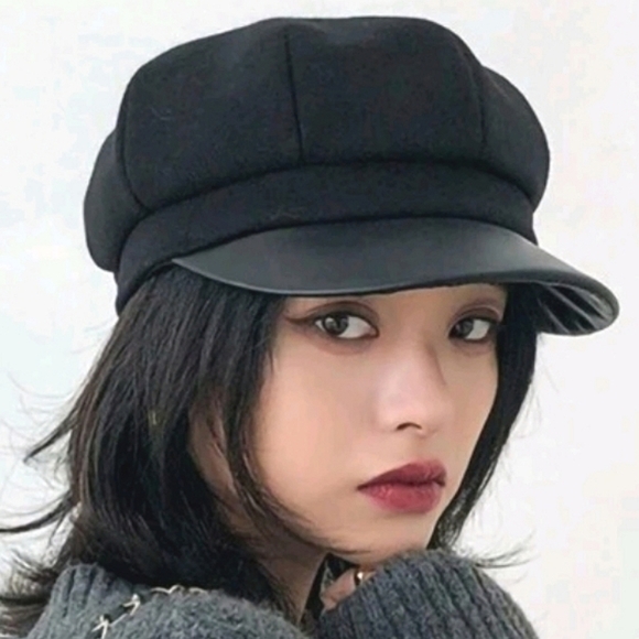 Boutique Accessories - Women's Baker boy black faux leather fabric soft hat cap casual beret new
